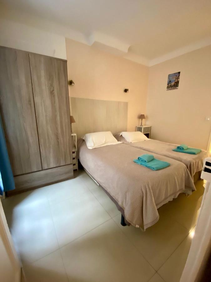 Appartement 2 Chambres - Suquet, Terrasse Et Parking Cannes Esterno foto