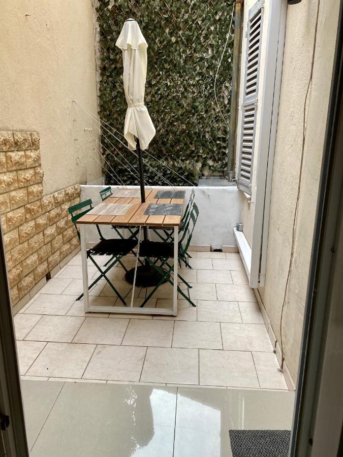 Appartement 2 Chambres - Suquet, Terrasse Et Parking Cannes Esterno foto